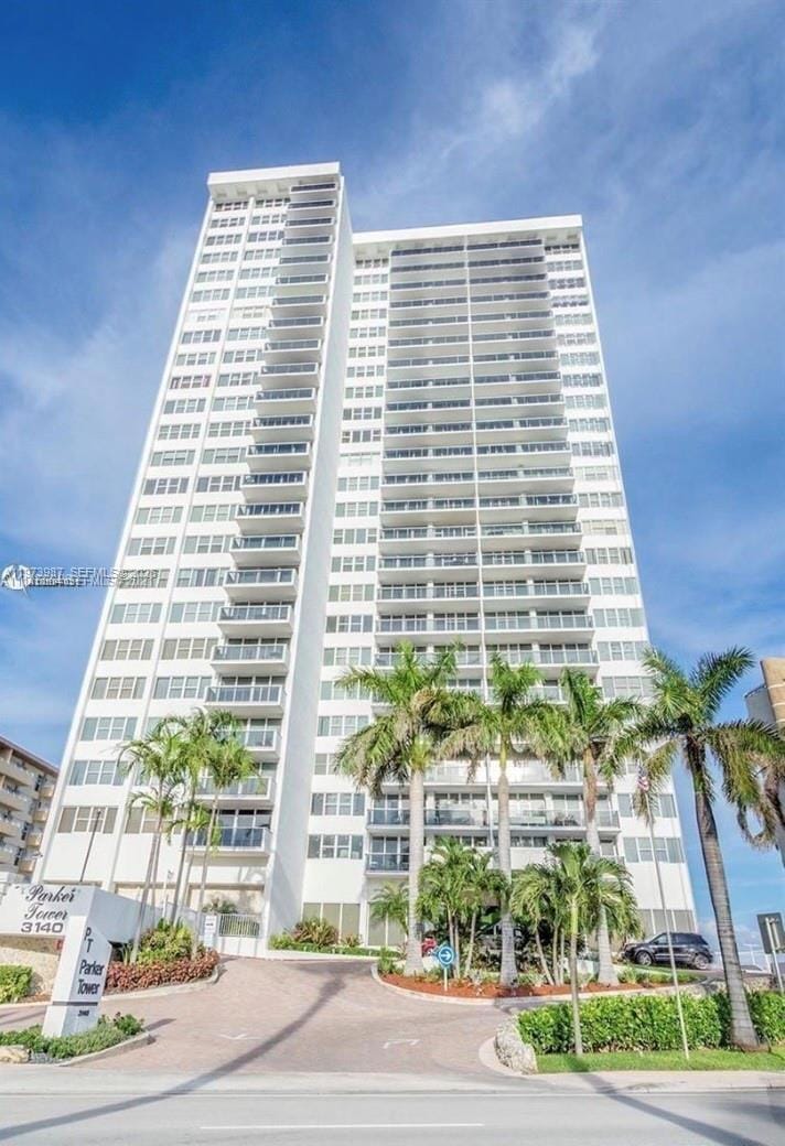 3140 S Ocean Drive 1812 — photo 3