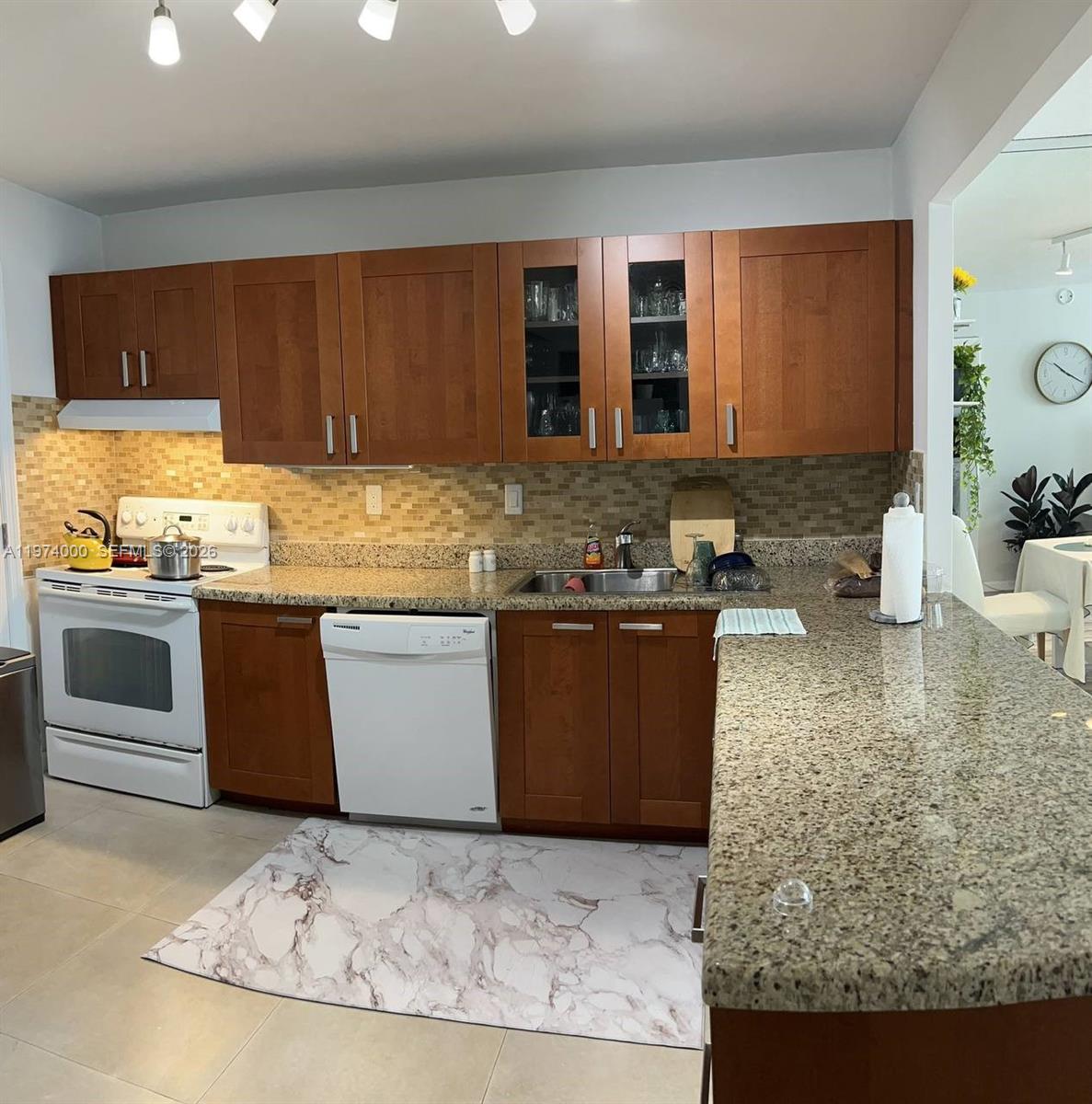 1150 NE 191st Street 34, Miami, FL 33179