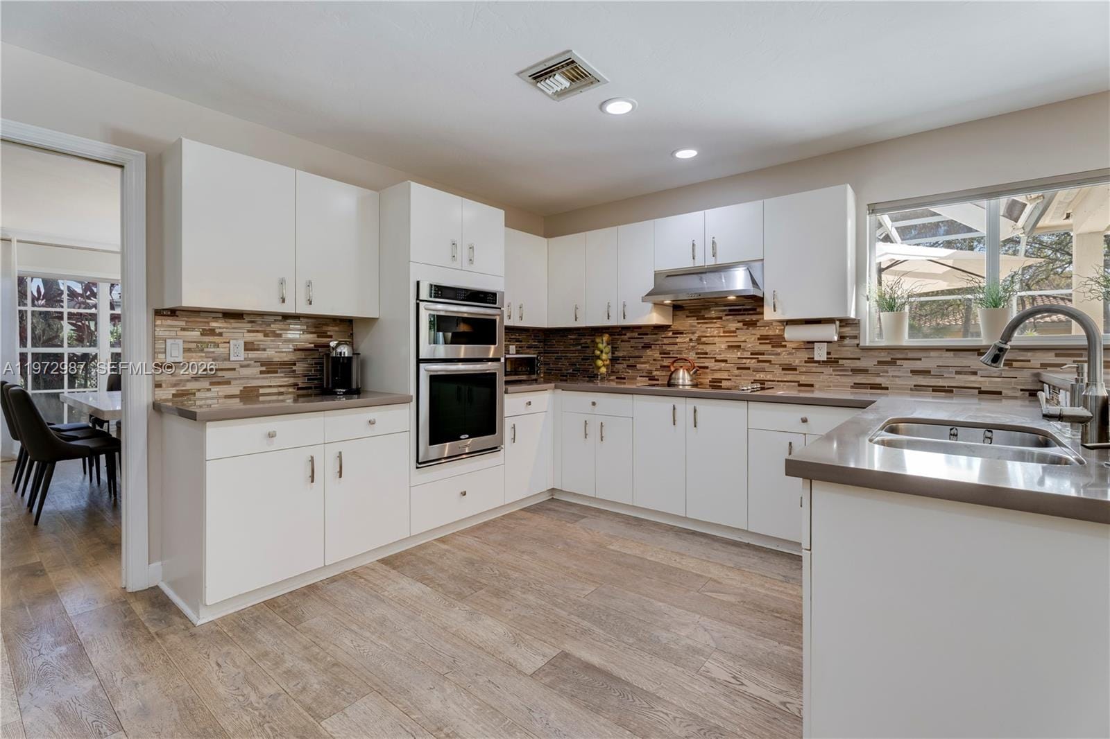 16085 SW 84th Place, Palmetto Bay, FL 33157 photo 9