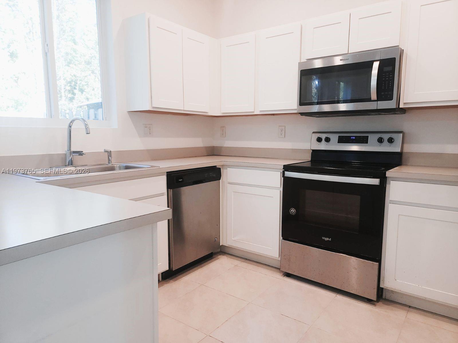 1363 NW 208th Terrace — photo 7