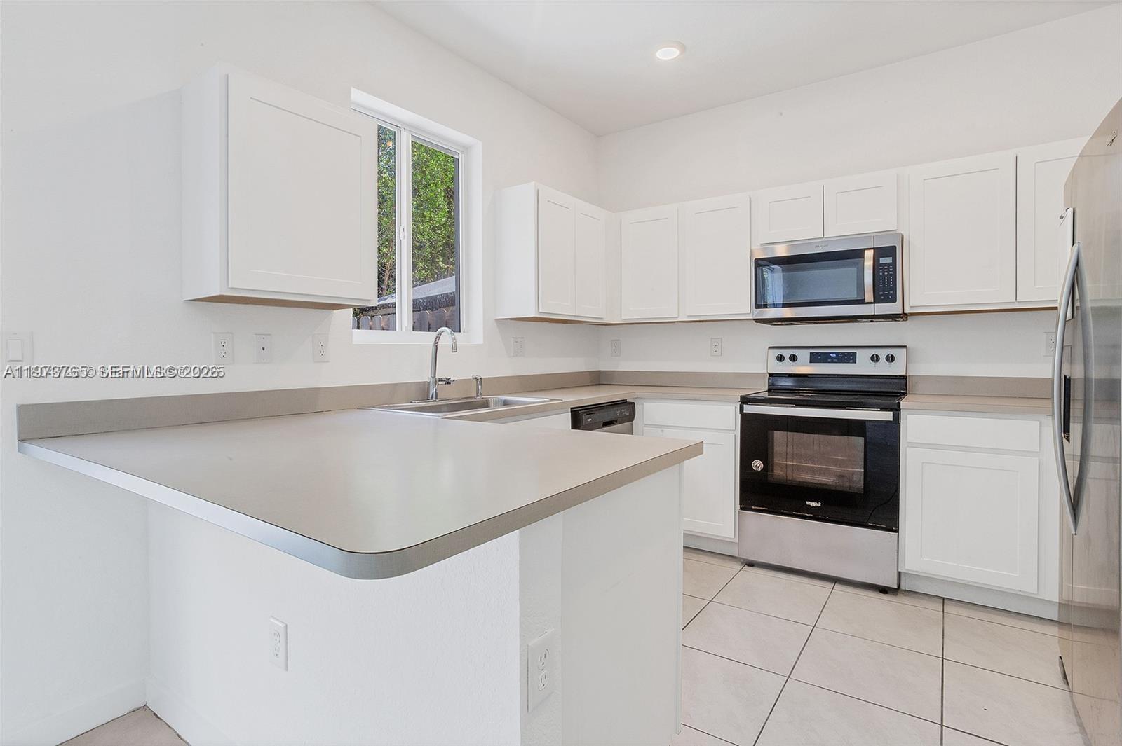 1363 NW 208th Terrace — photo 8