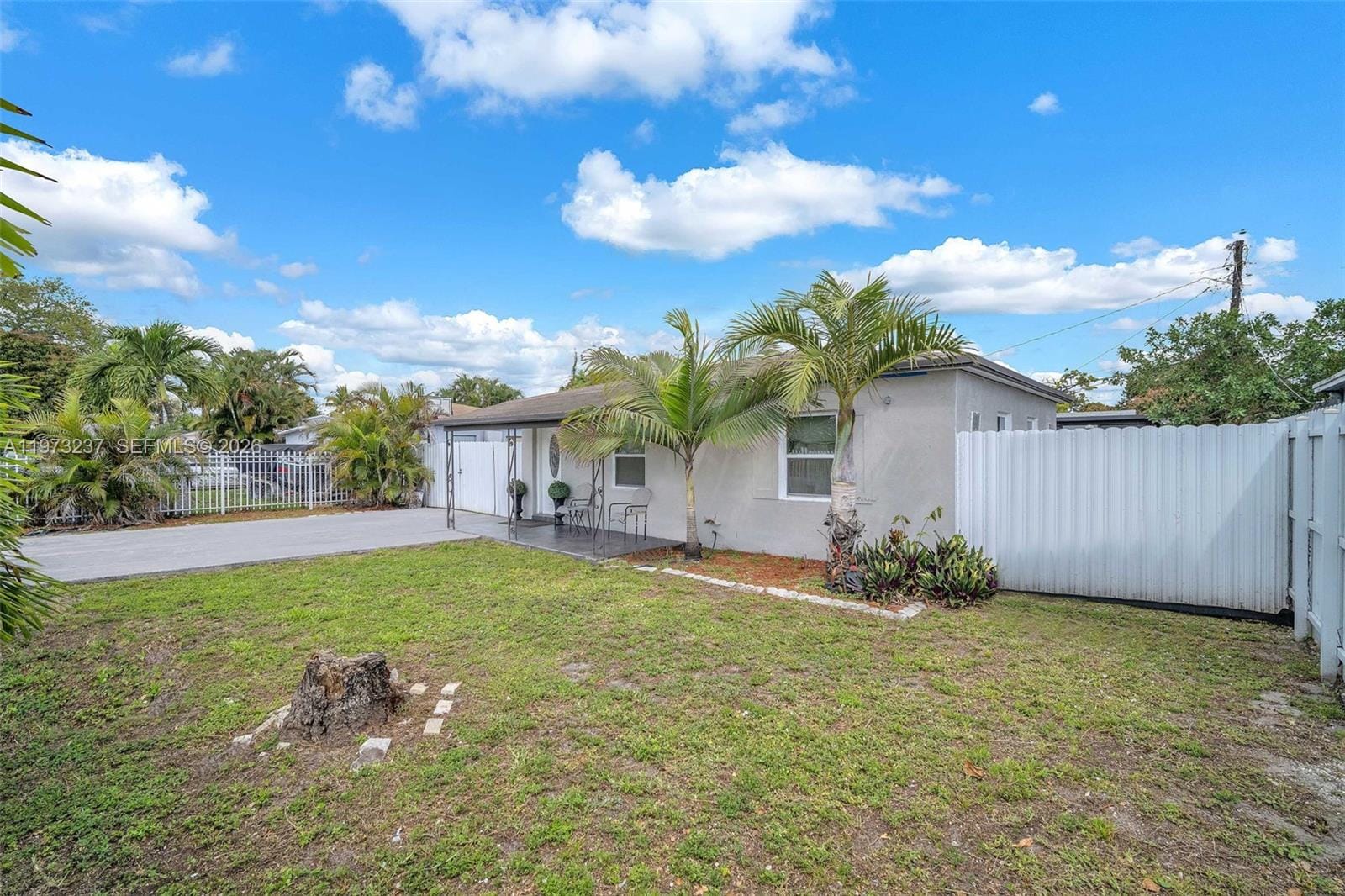 2521 NW 151st Street, Miami Gardens, FL 33054 photo 4