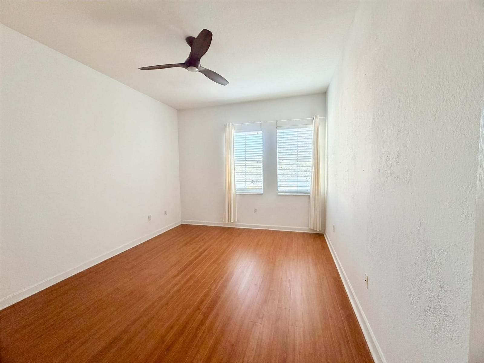 4341 SW 160th Avenue 207 — photo 9