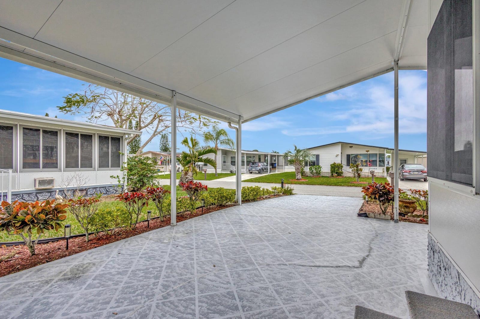 14359 Cancun Avenue — photo 4