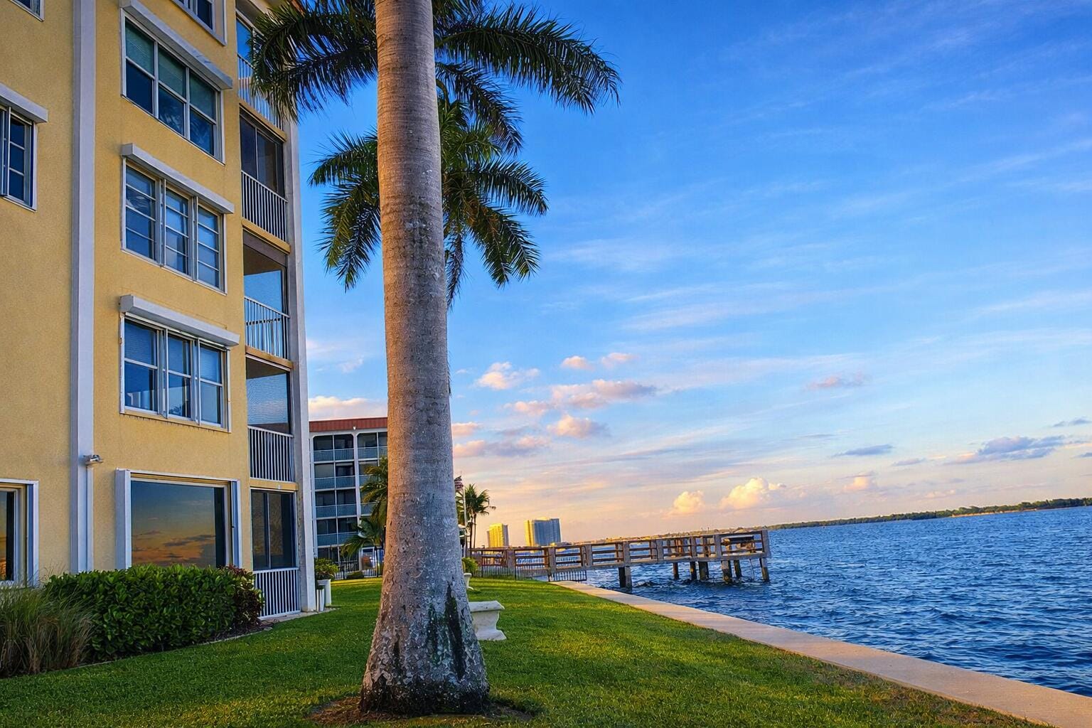 100 Paradise Harbour Boulevard 304, North Palm Beach, FL 33408 photo 27