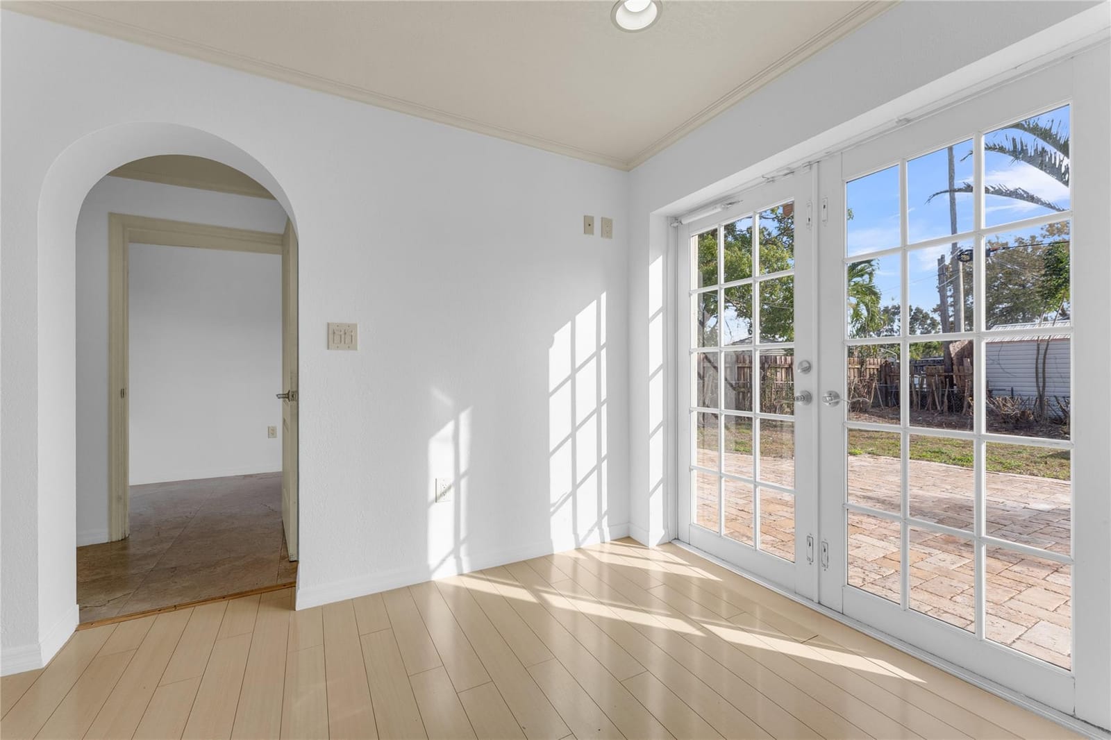 2132 SW 50th Avenue — photo 11