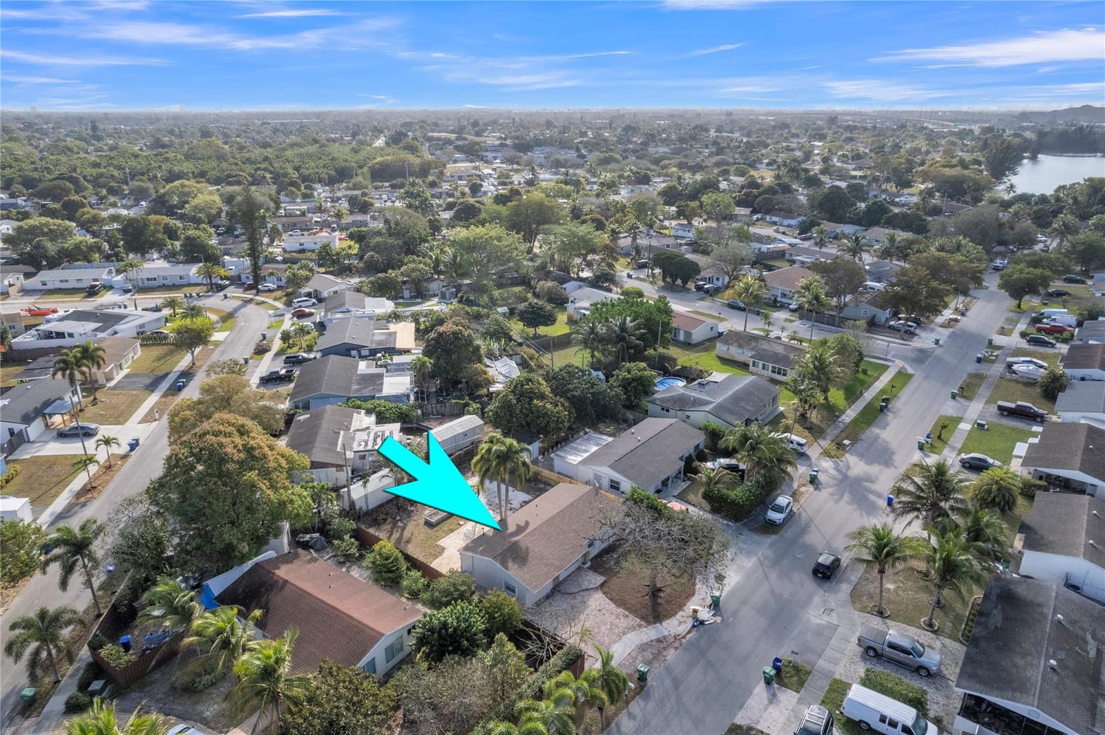 2132 SW 50th Avenue — photo 3