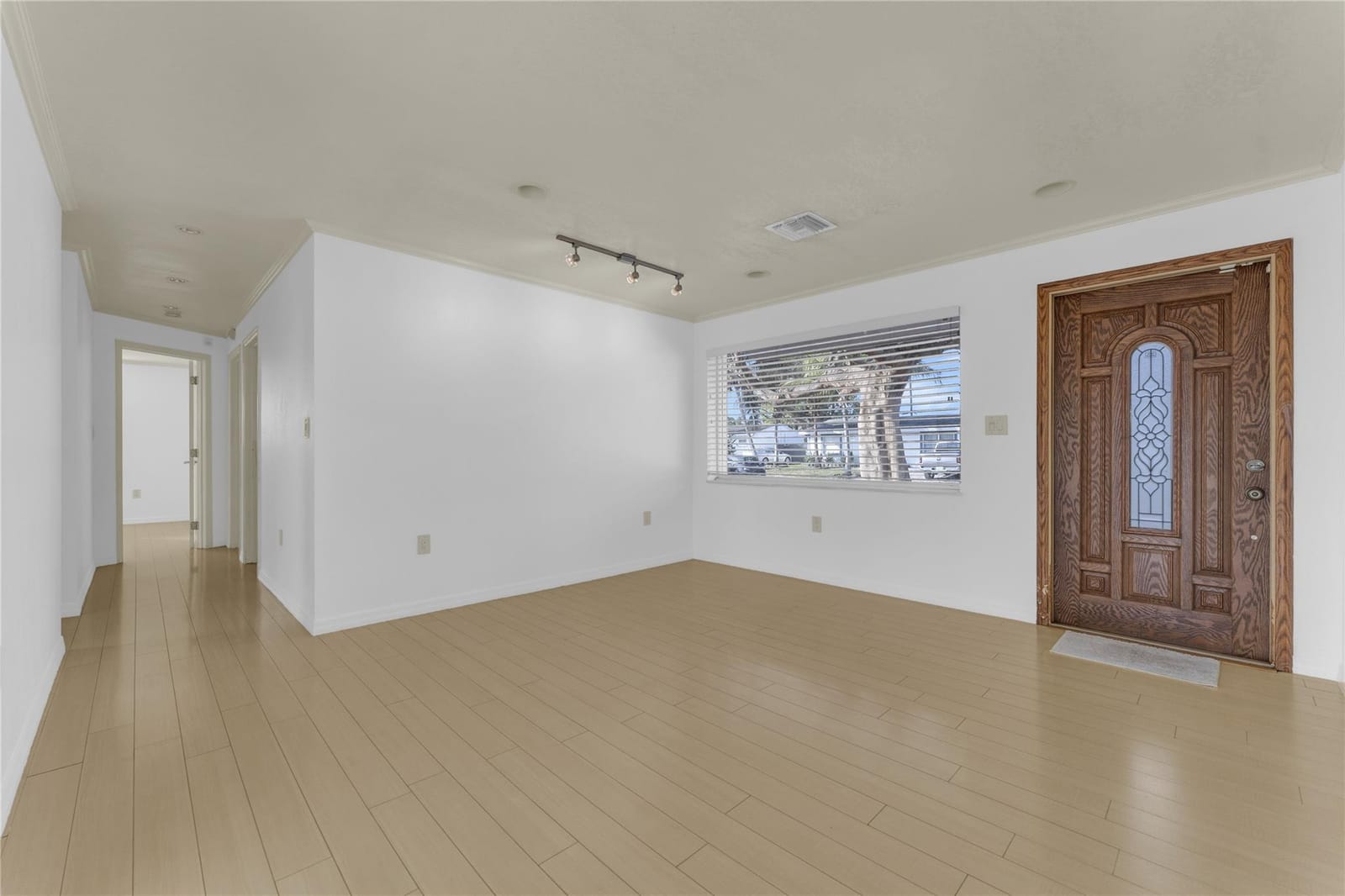 2132 SW 50th Avenue — photo 6