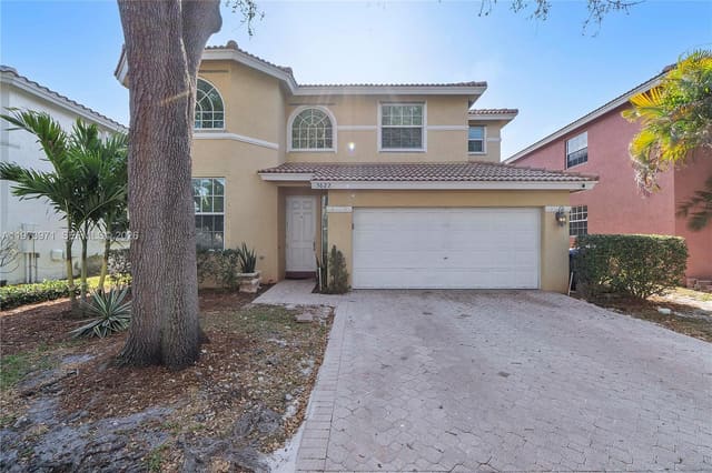 3622 Dunes Vista Drive, sold in Palm Aire Oaks Course Est, Pompano Beach, FL