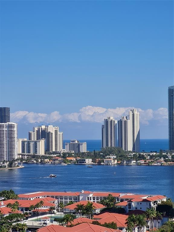 2851 NE 183 2203-05, Aventura, FL 33160, Aventura
