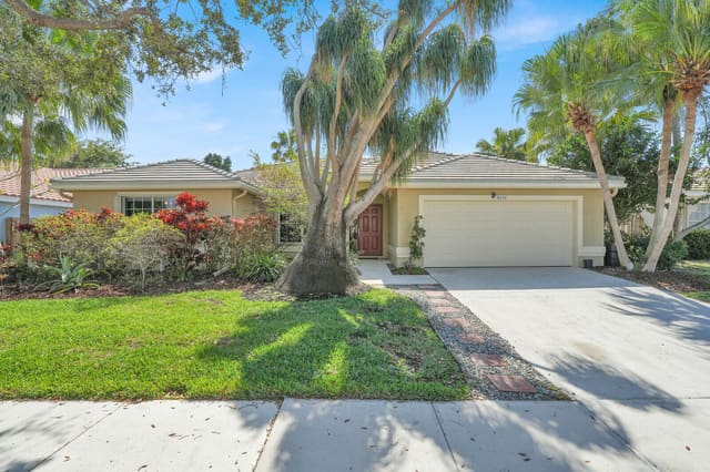 5696 Descartes Circle, sold in Le Palais, Boynton Beach, FL