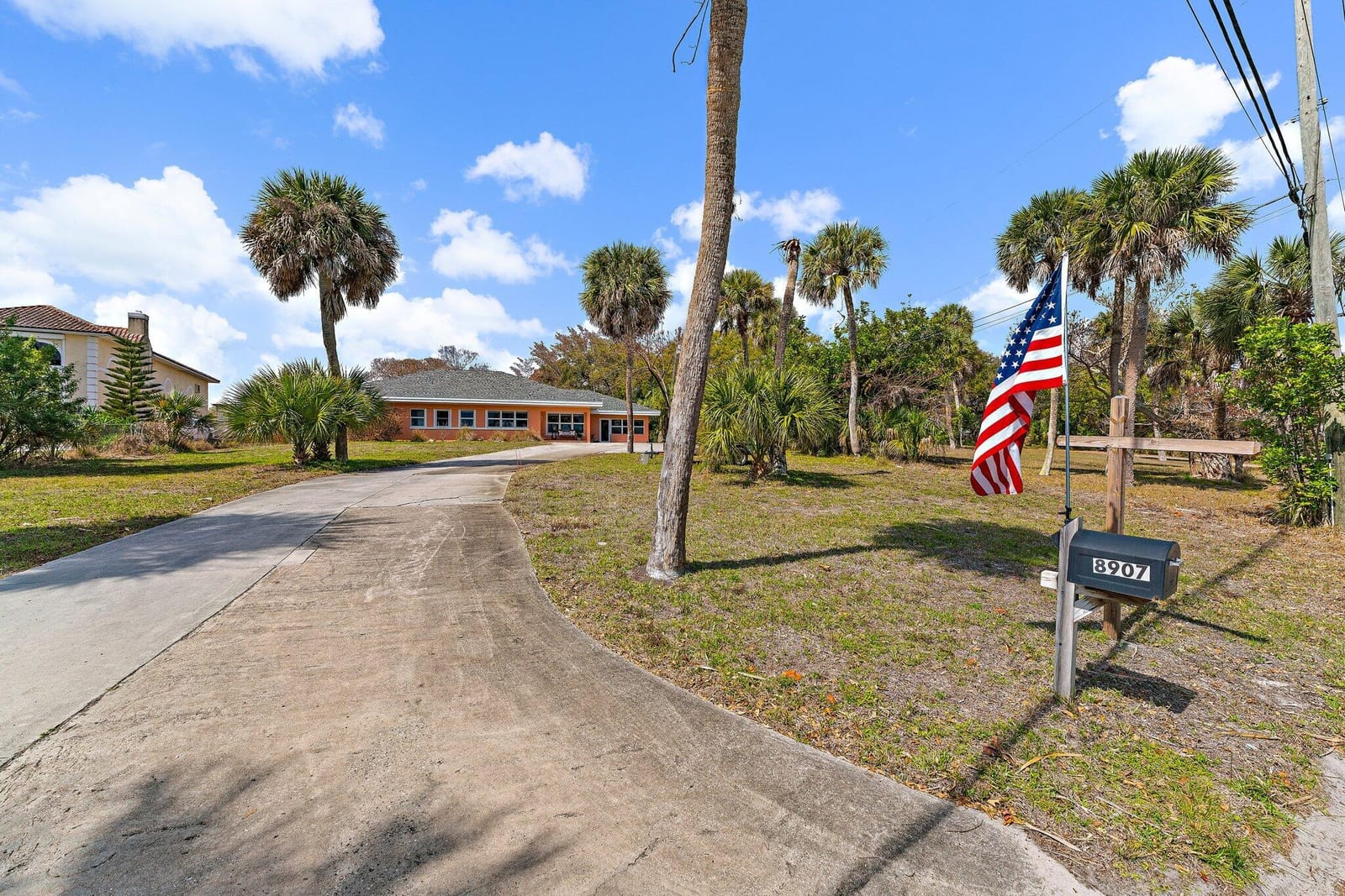 8907 S Indian River Drive, Fort Pierce, FL 34982 photo 7