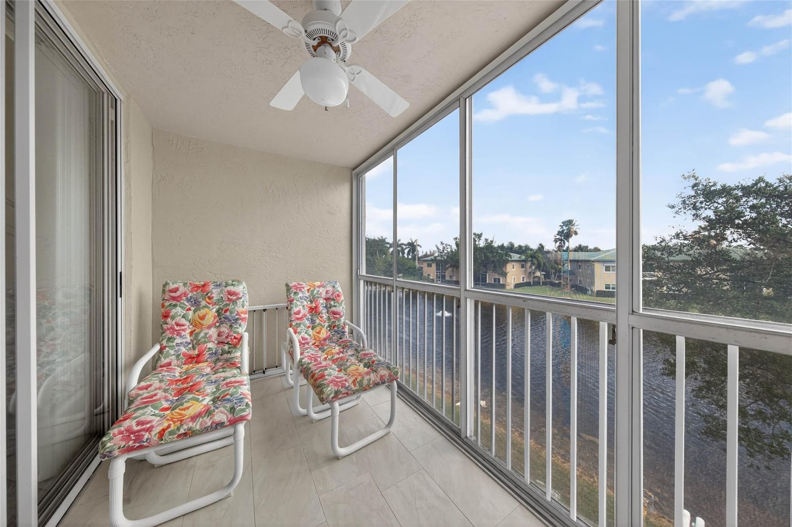 7872 Trent Drive 305 — photo 2