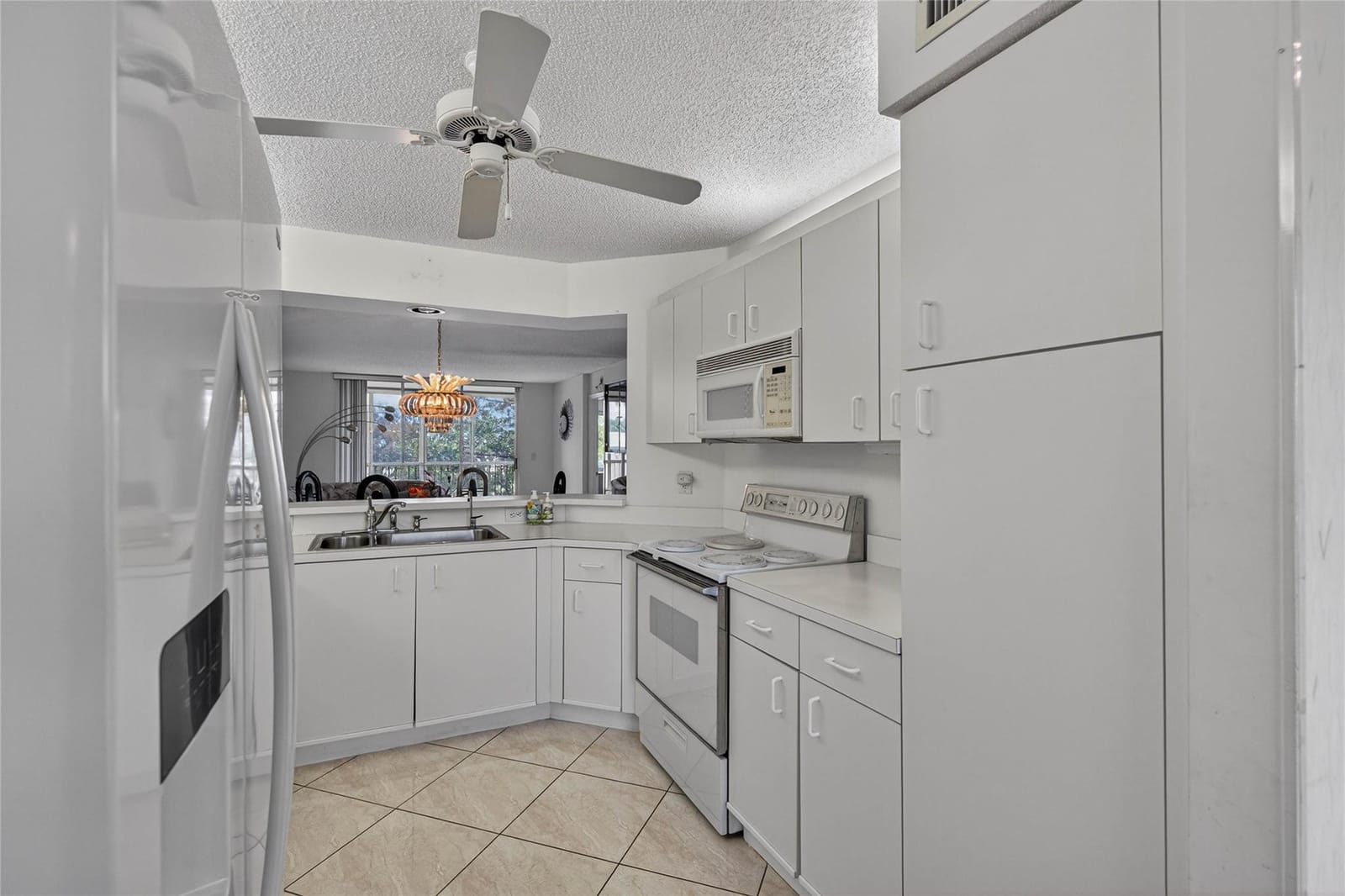 7872 Trent Drive 305 — photo 10