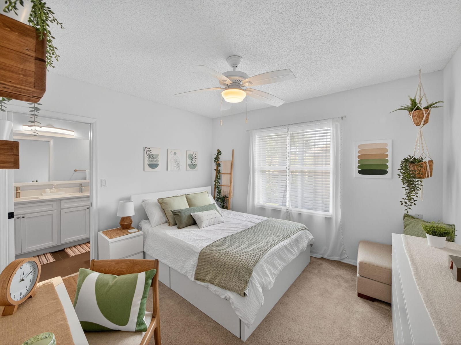 1512 Buckingham Avenue — photo 8