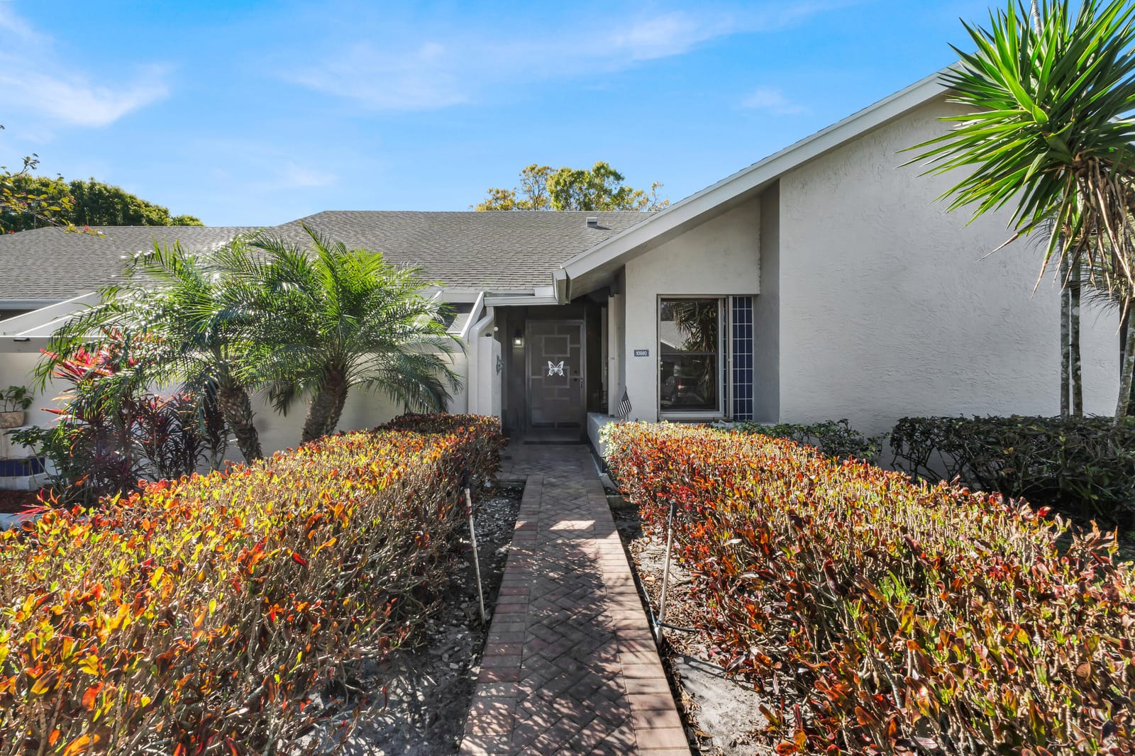 10980 Lake Front Place — photo 3