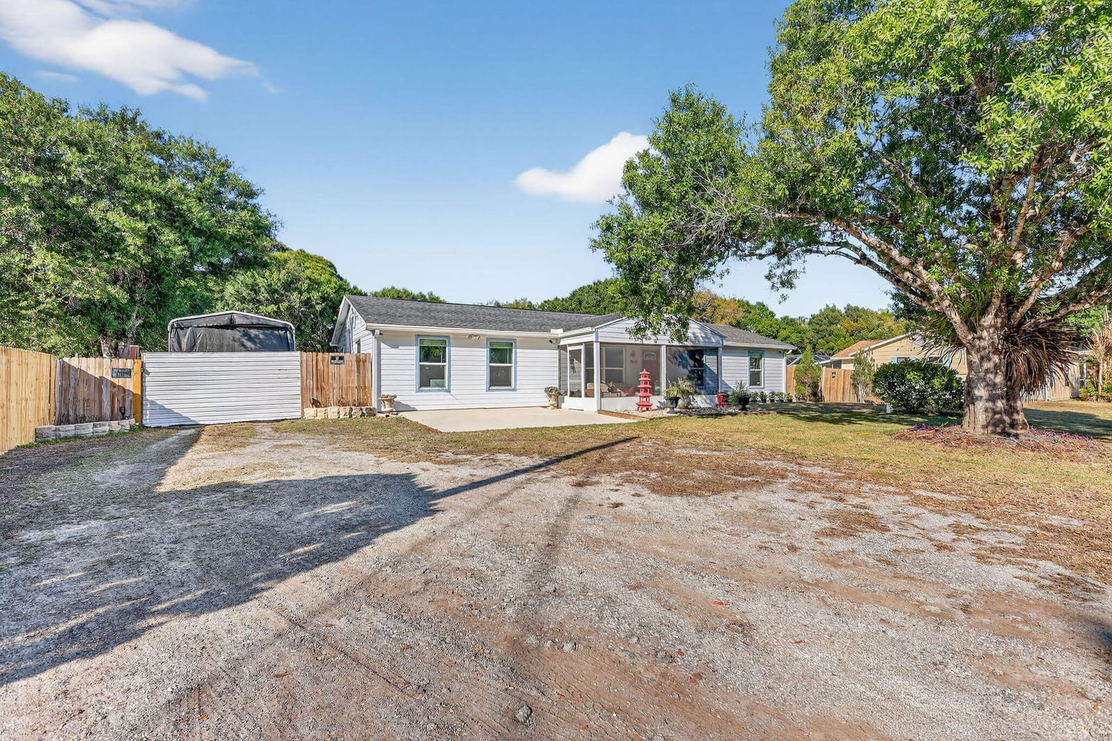 356 Traub Avenue — photo 3