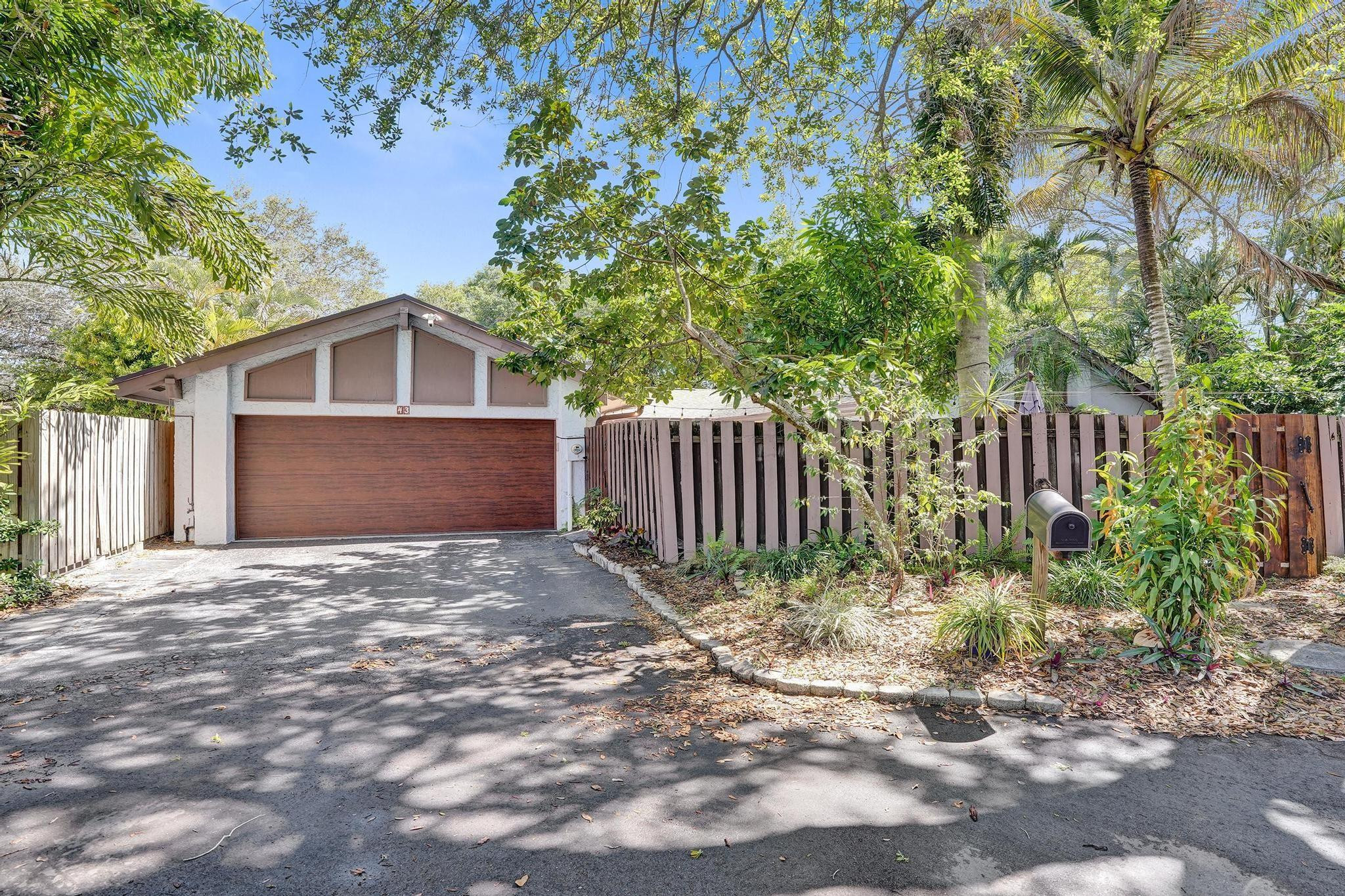 43 Birch Drive, Cooper City, FL 33026, Cooper City