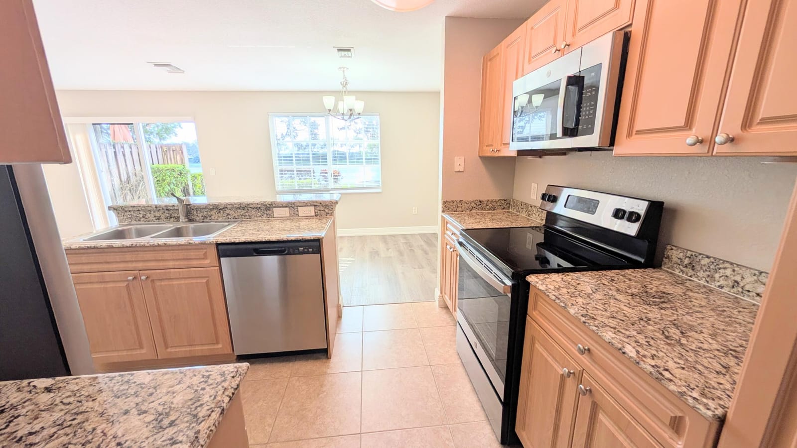 6716 Old Farm Trail, Boynton Beach, FL 33437 photo 4