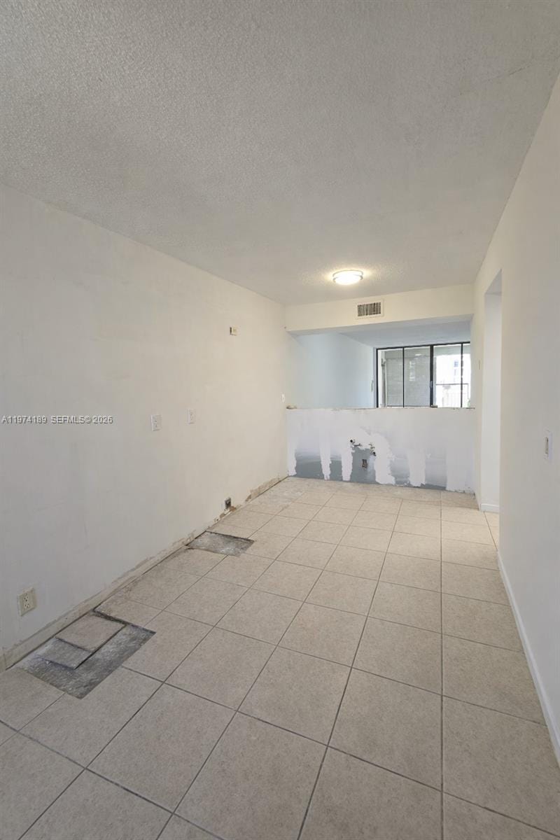 5920 Coral Lake Drive 208 — photo 5