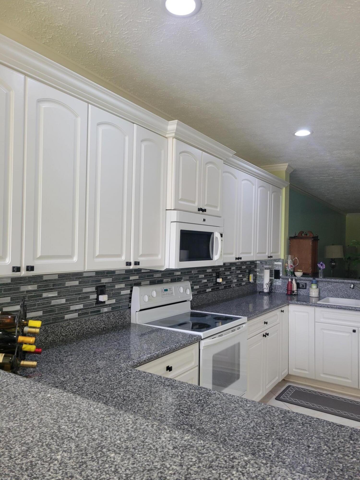 2185 SE Wild Meadow Circle — photo 7