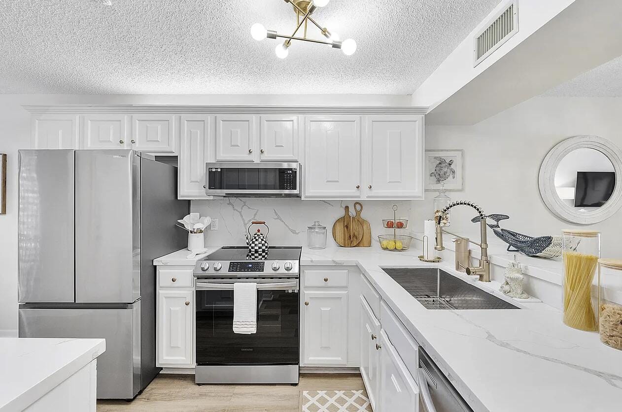5722 Coral Lake Drive 210, Margate, FL 33063 photo 8