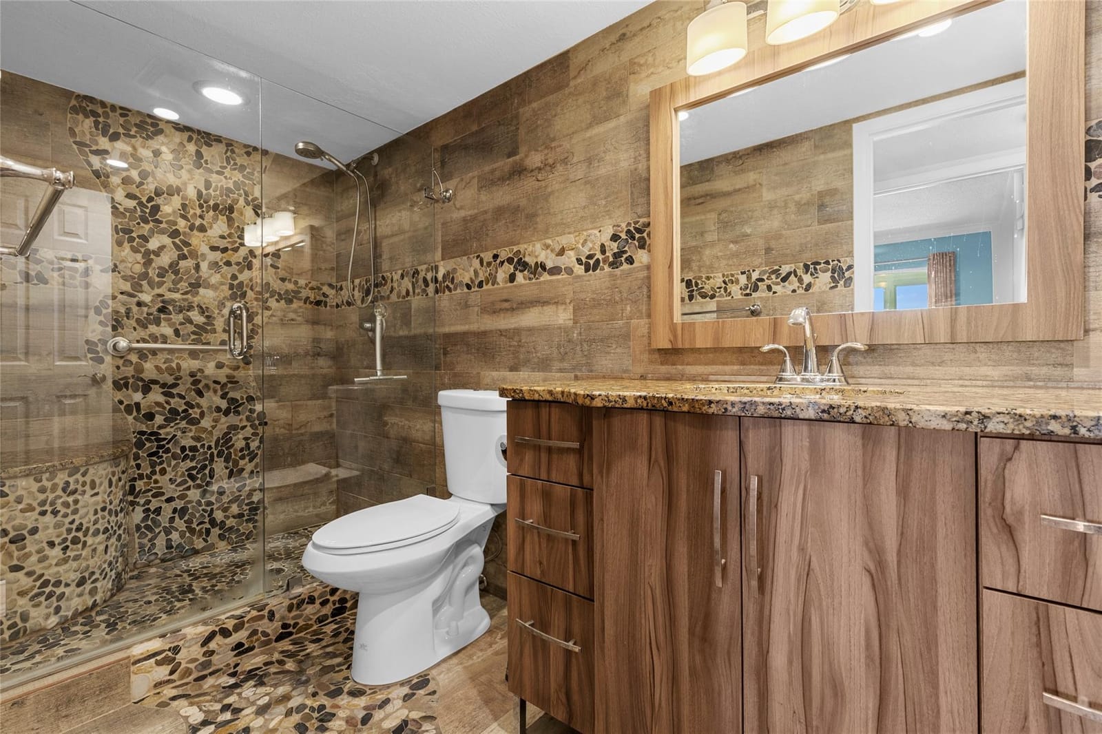 417 Richmond C 417 — photo 11