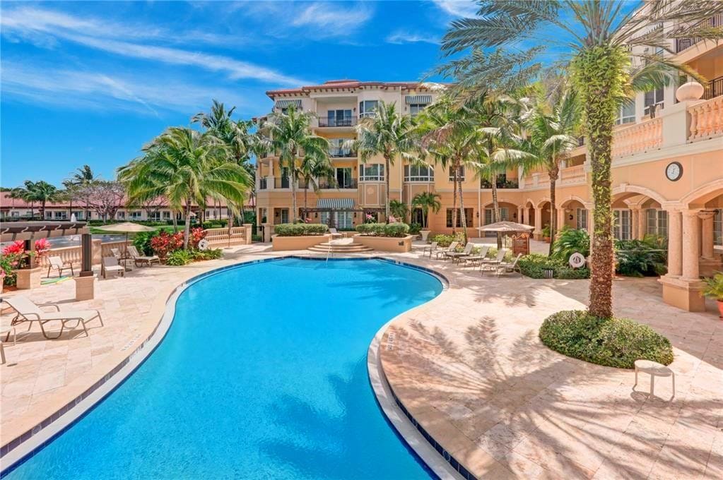 16102 Emerald Estates Drive 325, Weston, FL 33331 photo 10