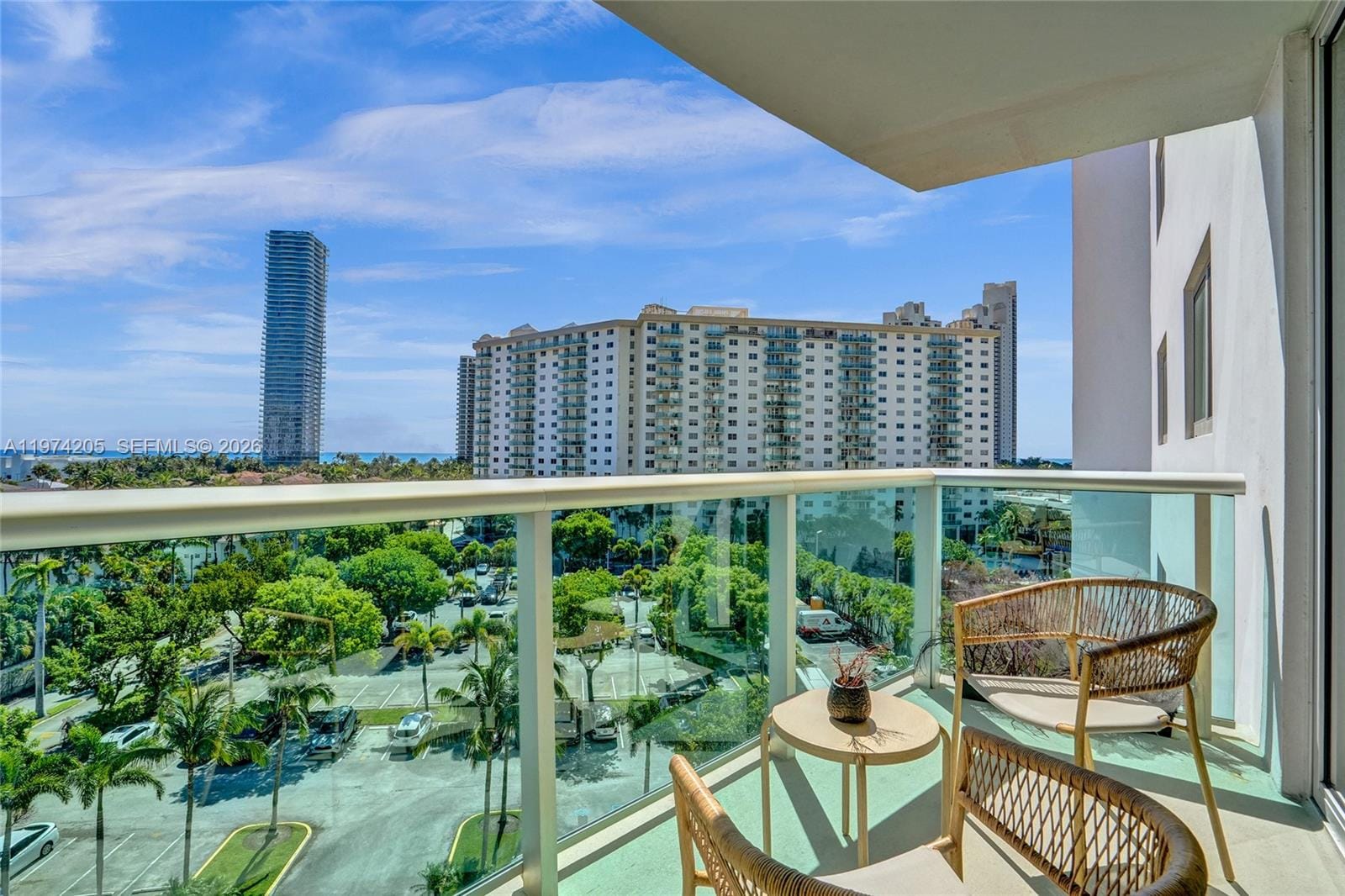 19380 Collins Avenue 718 — photo 2