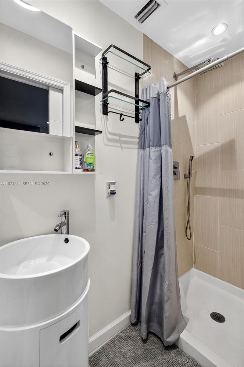 221 NE 212th Street, Miami, FL 33179 photo 19