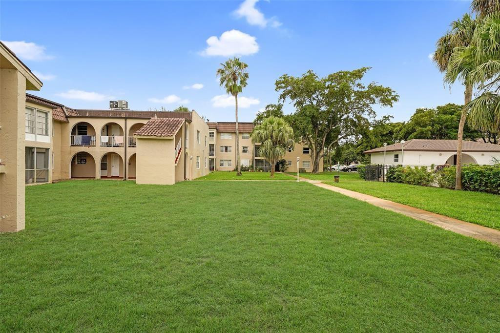 2710 Riverside Drive 106-a, Coral Springs, FL 33065, Coral Springs