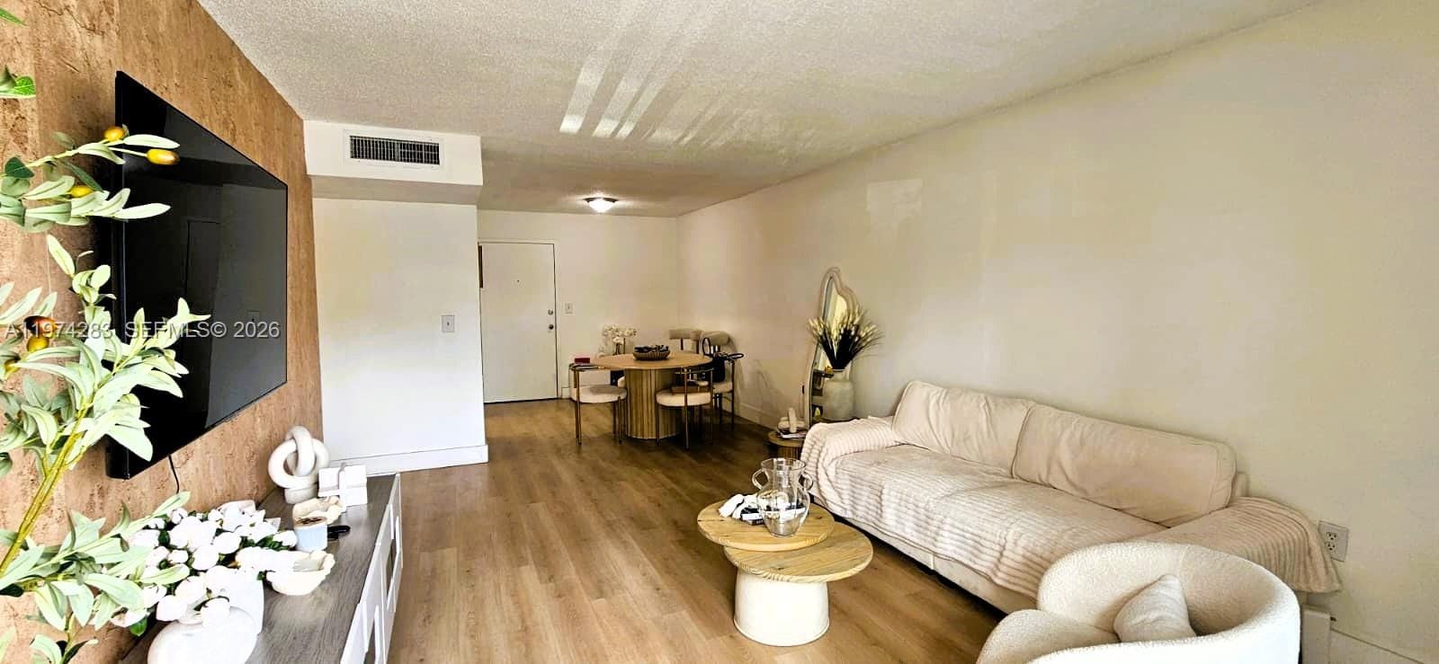 4804 NW 79th Avenue 201, Doral, FL 33166 photo 5