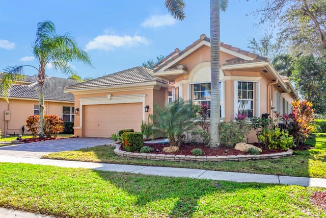 10069 Mizner Falls Way, sold in Mizner Falls, Boynton Beach, FL