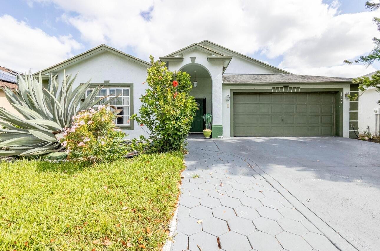 1029 Cape Cod Terrace, Greenacres, FL 33413