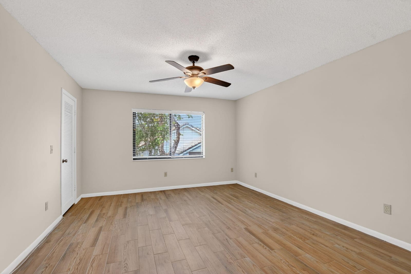 21699 Cypress Road F, Boca Raton, FL 33433 photo 12