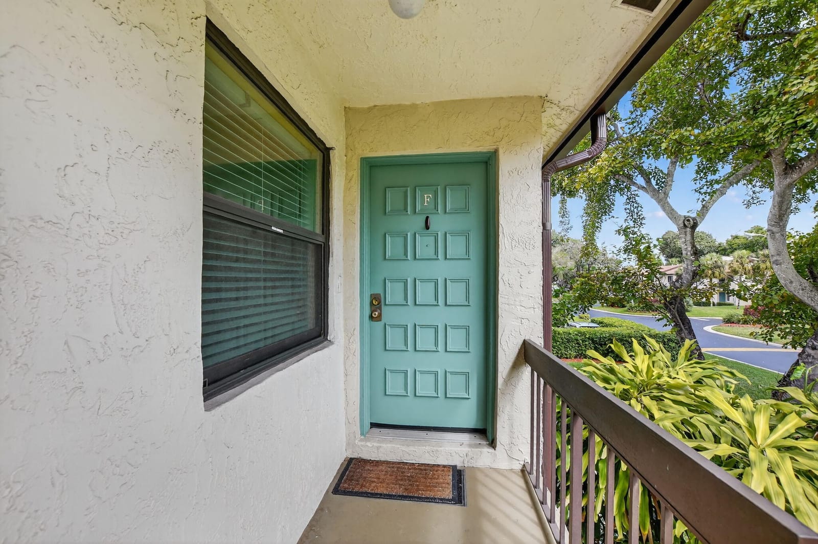 21699 Cypress Road F, Boca Raton, FL 33433 photo 3