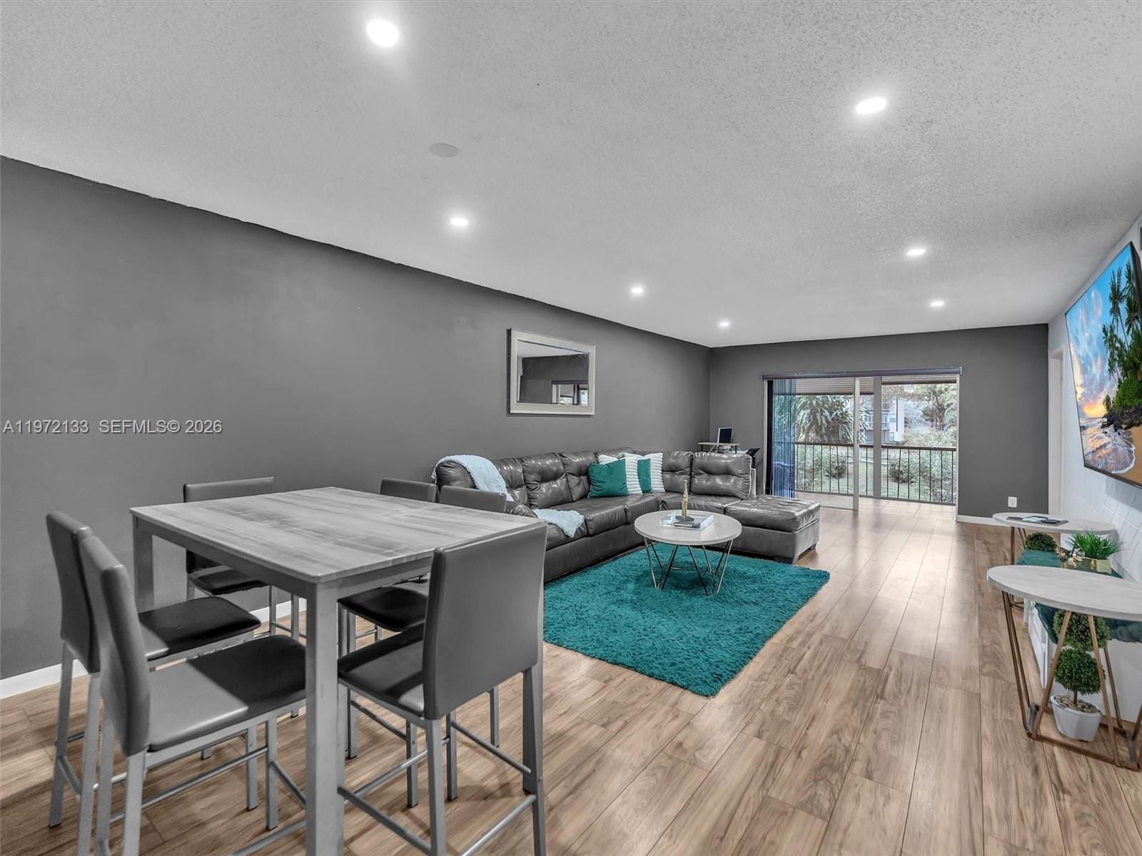 6201 N Falls Cir Drive 210, Lauderhill, FL 33319