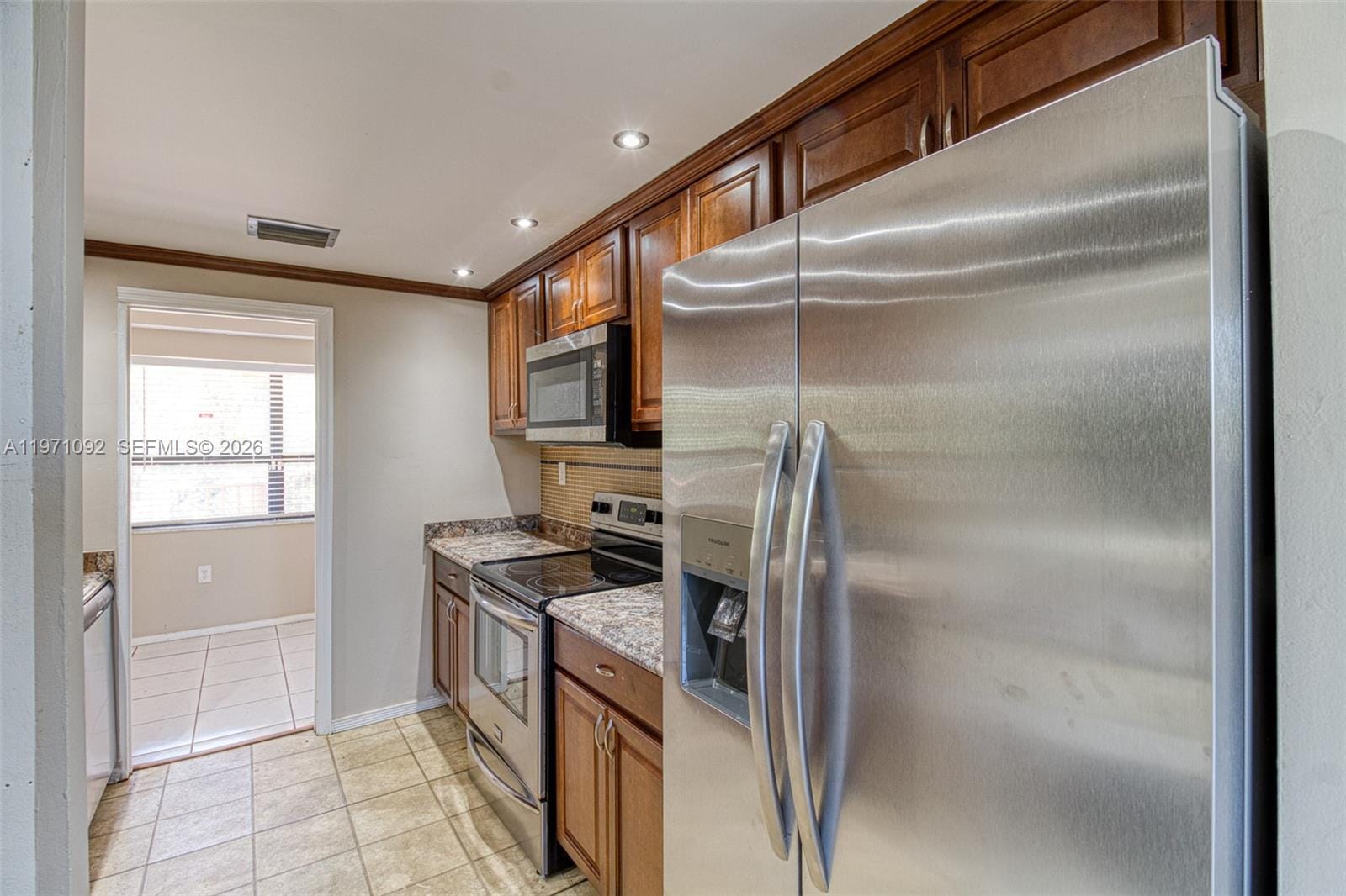 7401 NW 16th Street 408, Plantation, FL 33313 photo 3