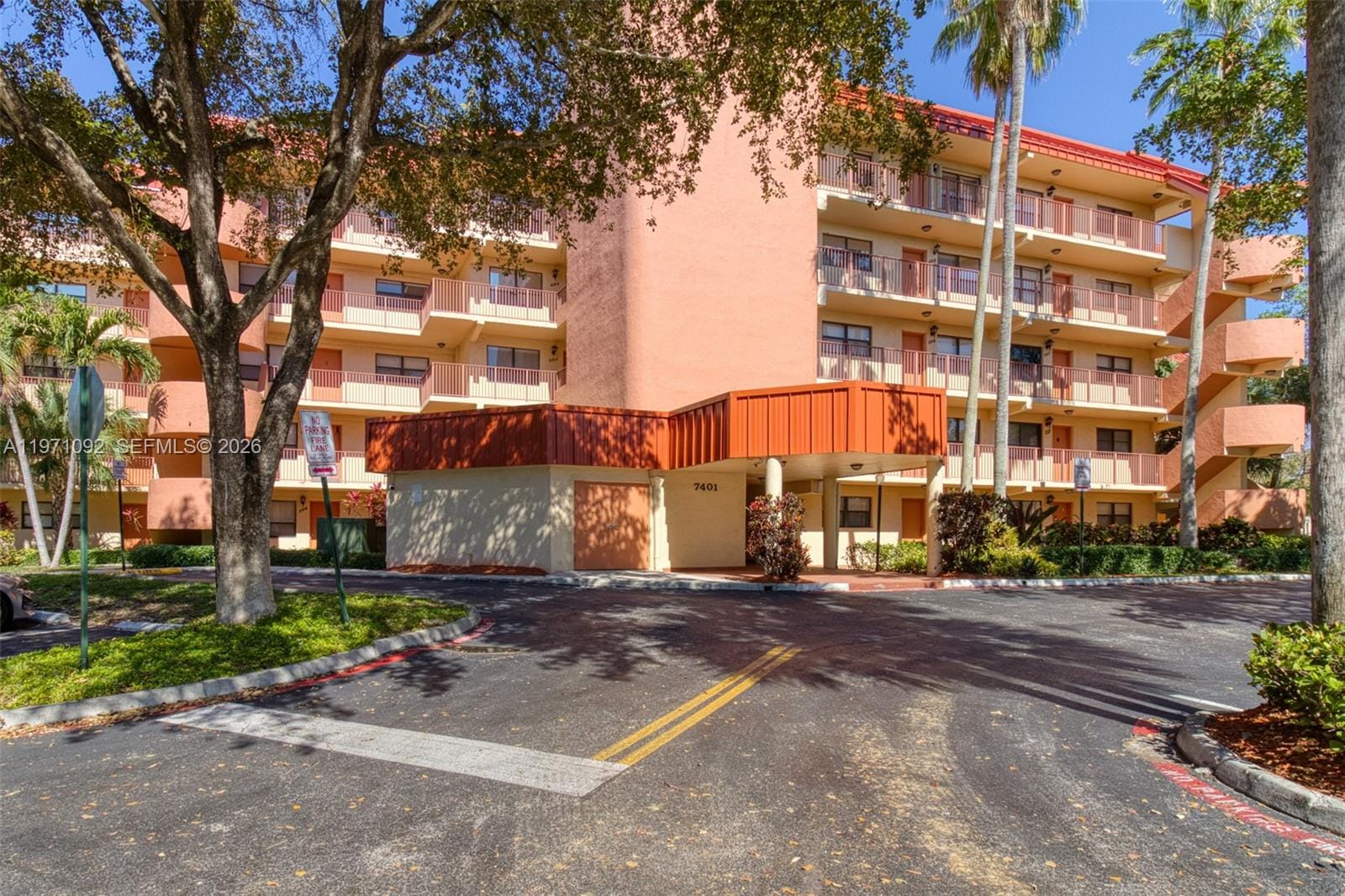 7401 NW 16th Street 408, Plantation, FL 33313 photo 22