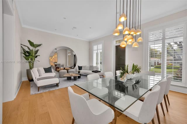639 Almeria Avenue, Coral Gables, FL 33134