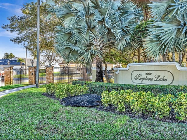 19033 NW 23rd Court, sold in Keystone Lake, Pembroke Pines, FL