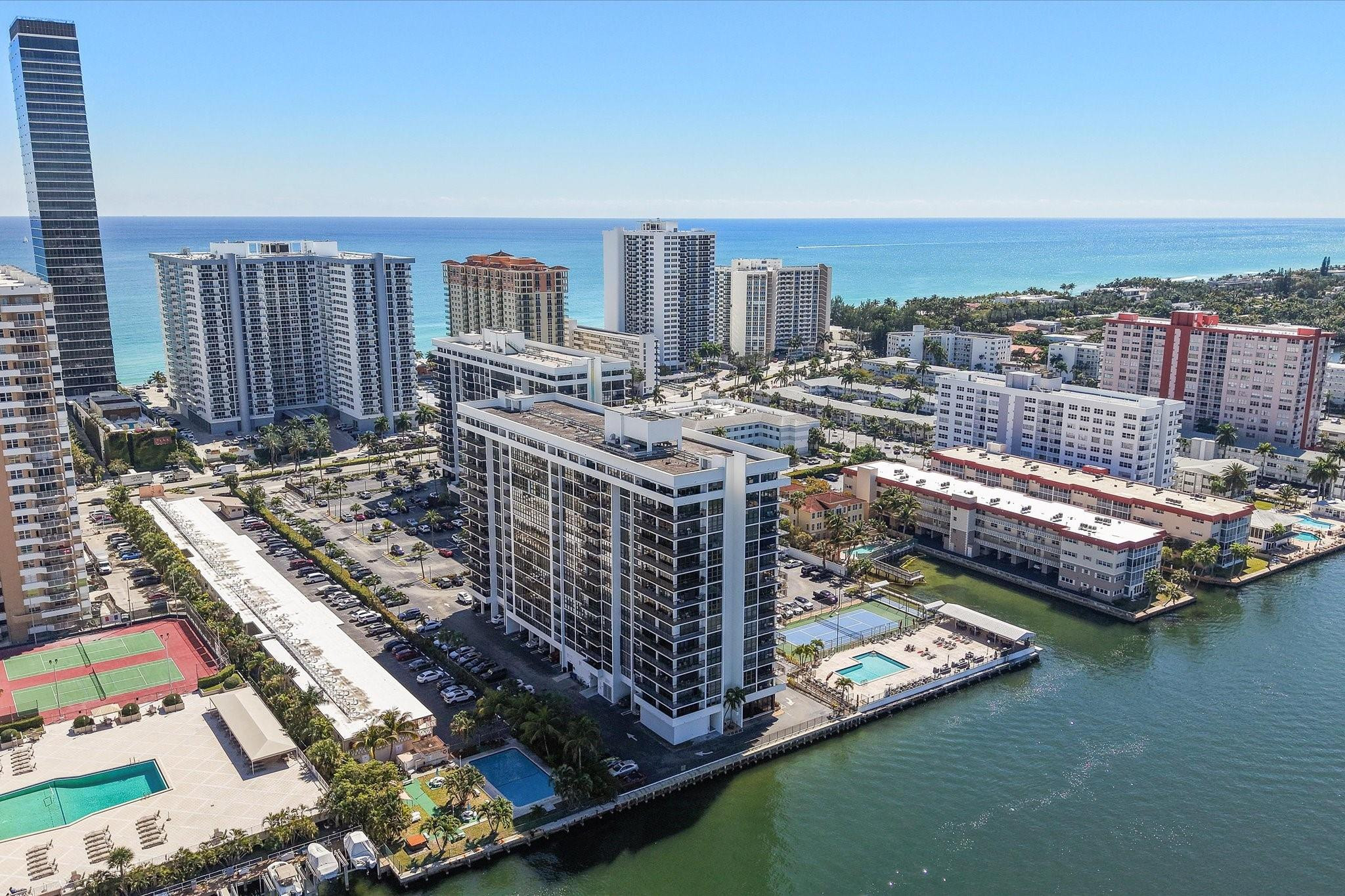 2017 S Ocean Drive Ph1, Hallandale Beach, FL 33009, Hallandale Beach