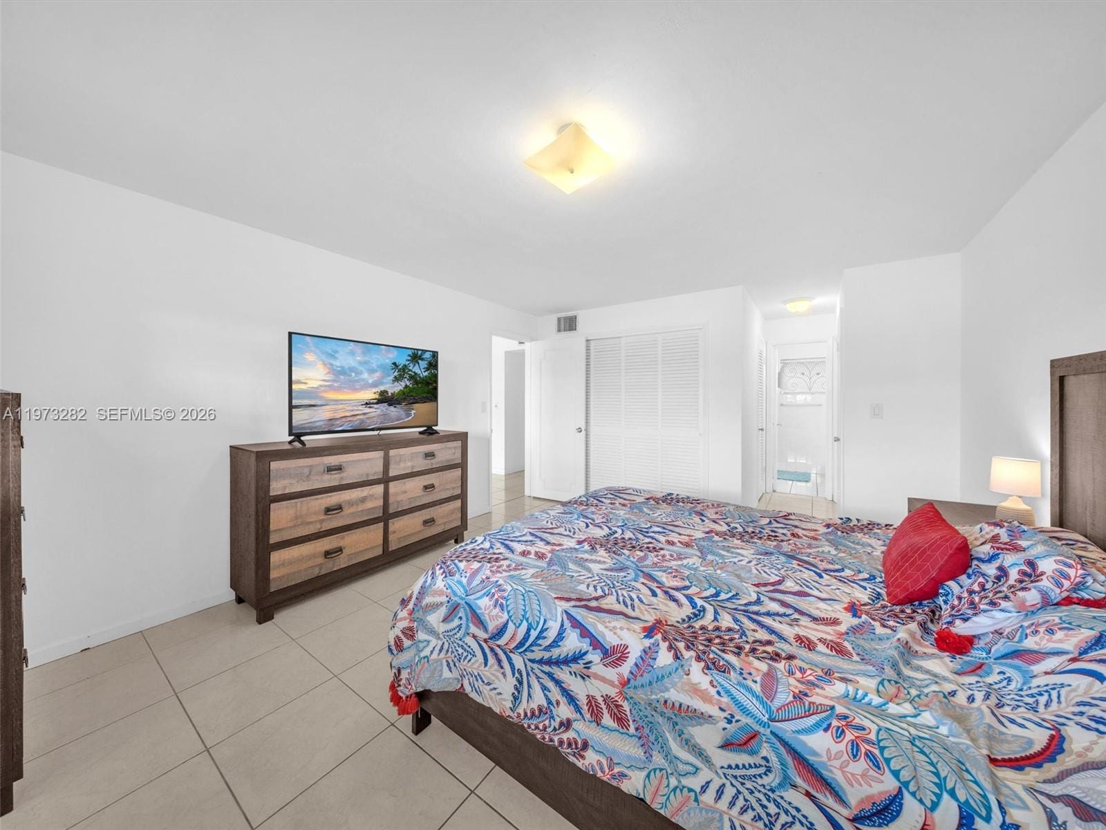 1530 NE 191st Street 306, Miami, FL 33179 photo 12