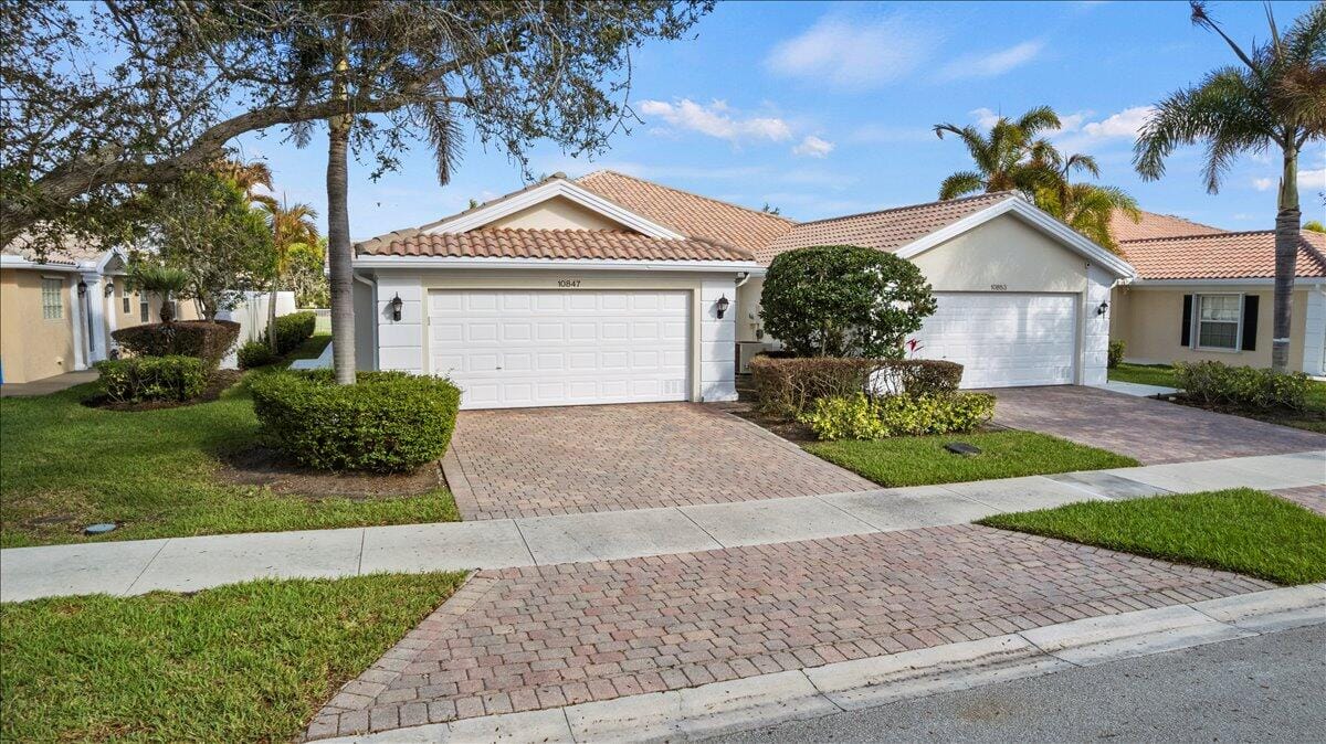 10847 SW Dardanelle Drive, Port St. Lucie, FL 34987