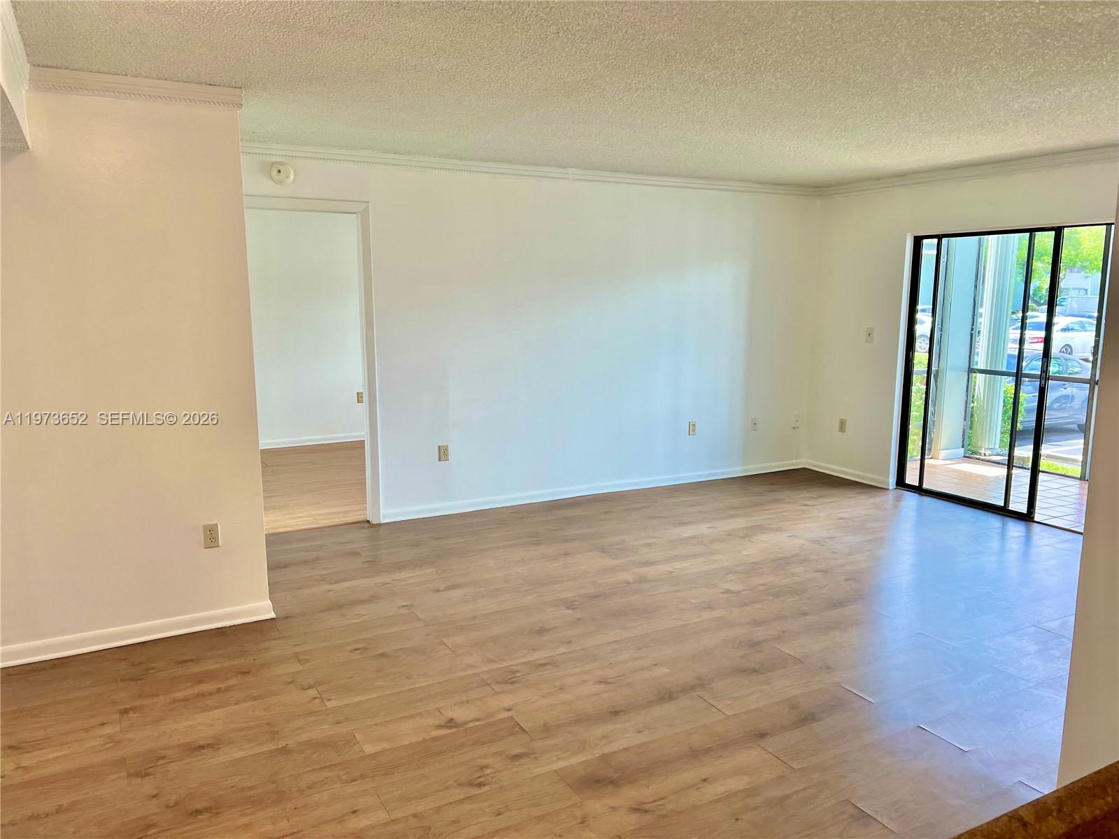20761 NE 4th Place 104, Miami, FL 33179, Miami