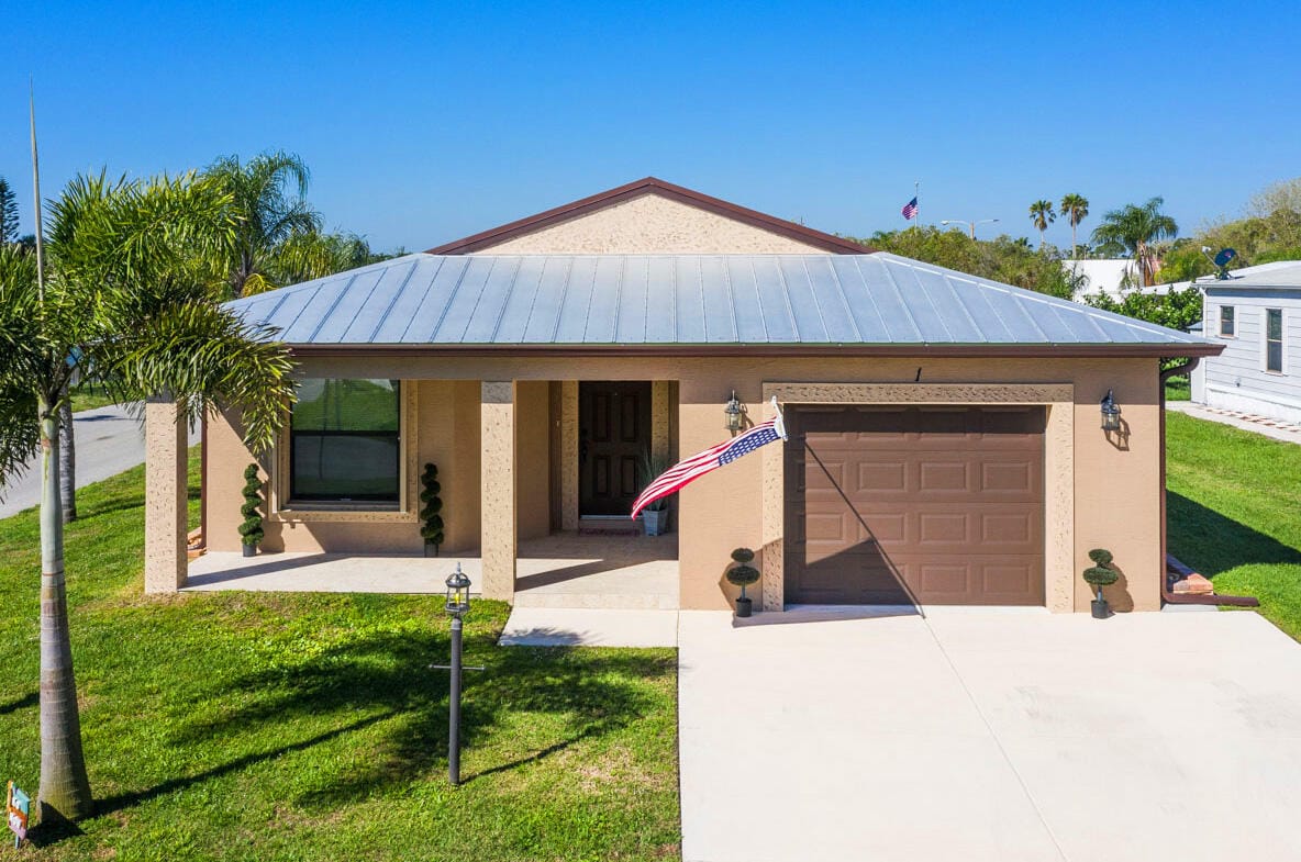 36 Alta Loma — photo 2