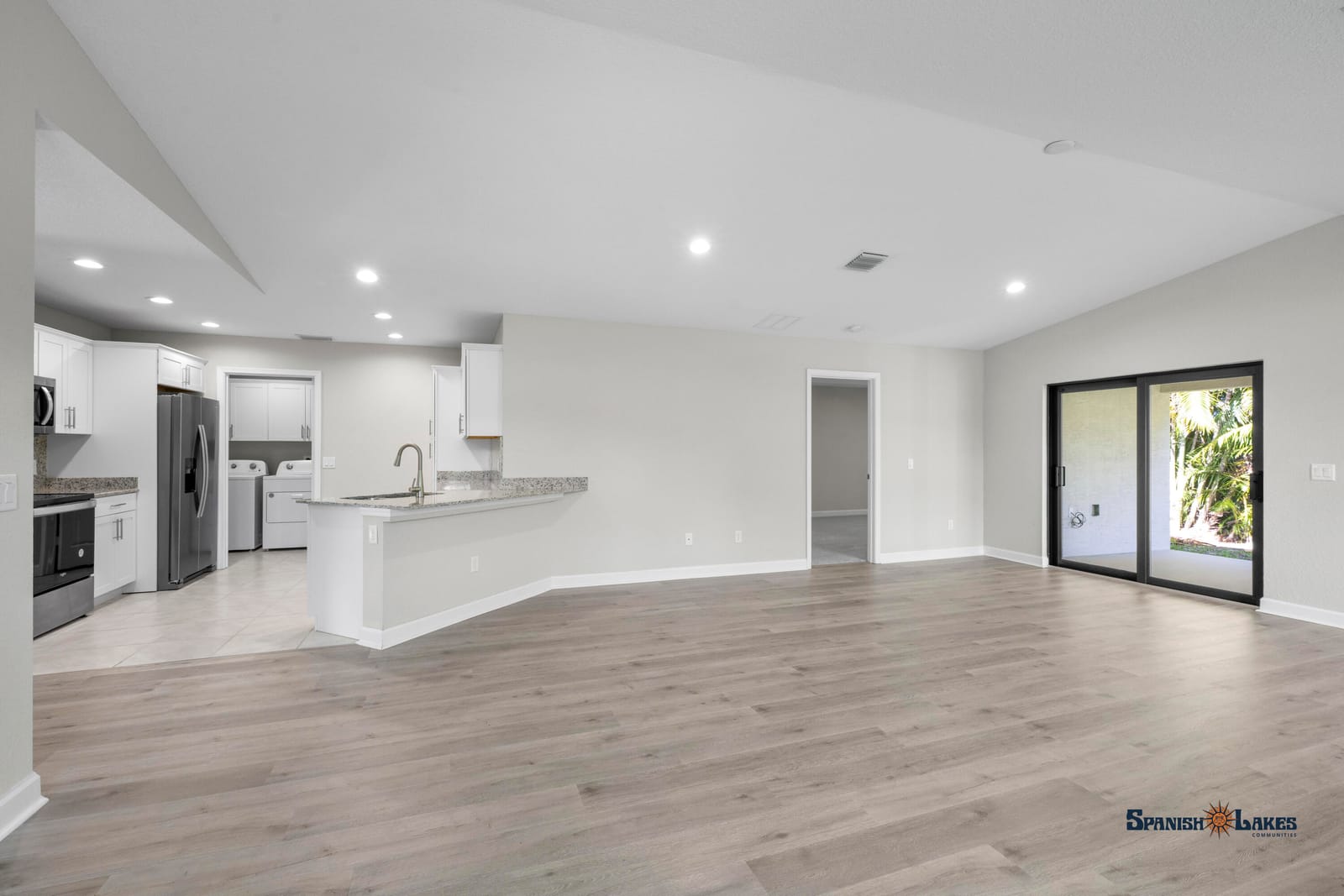 36 Alta Loma — photo 3