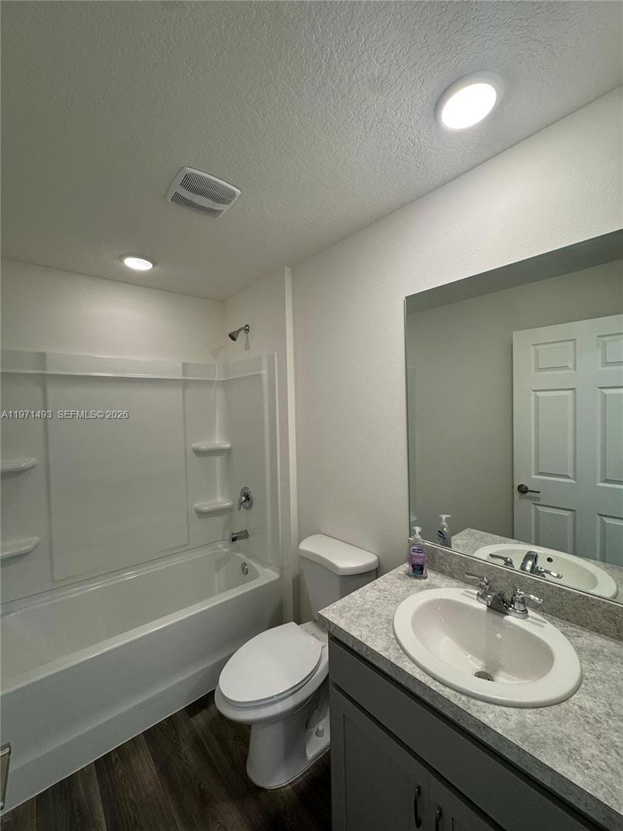 314 SW Ray Avenue — photo 4