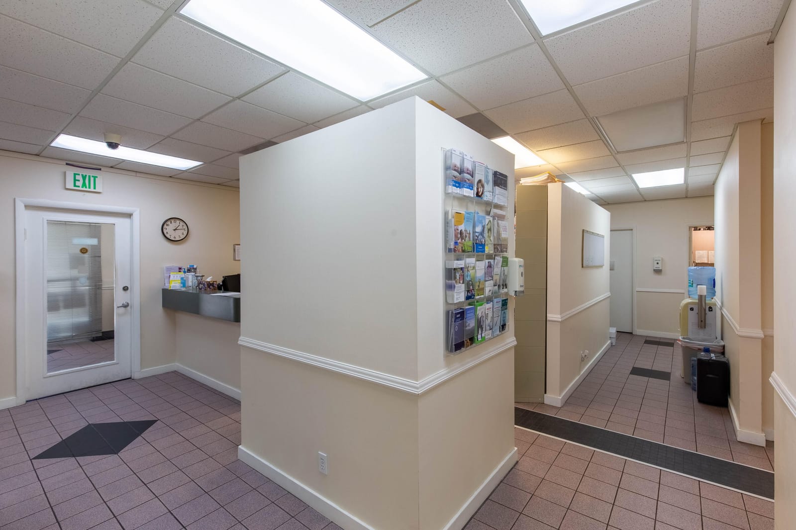 2419 S Seacrest Boulevard, Boynton Beach, FL 33435 photo 11