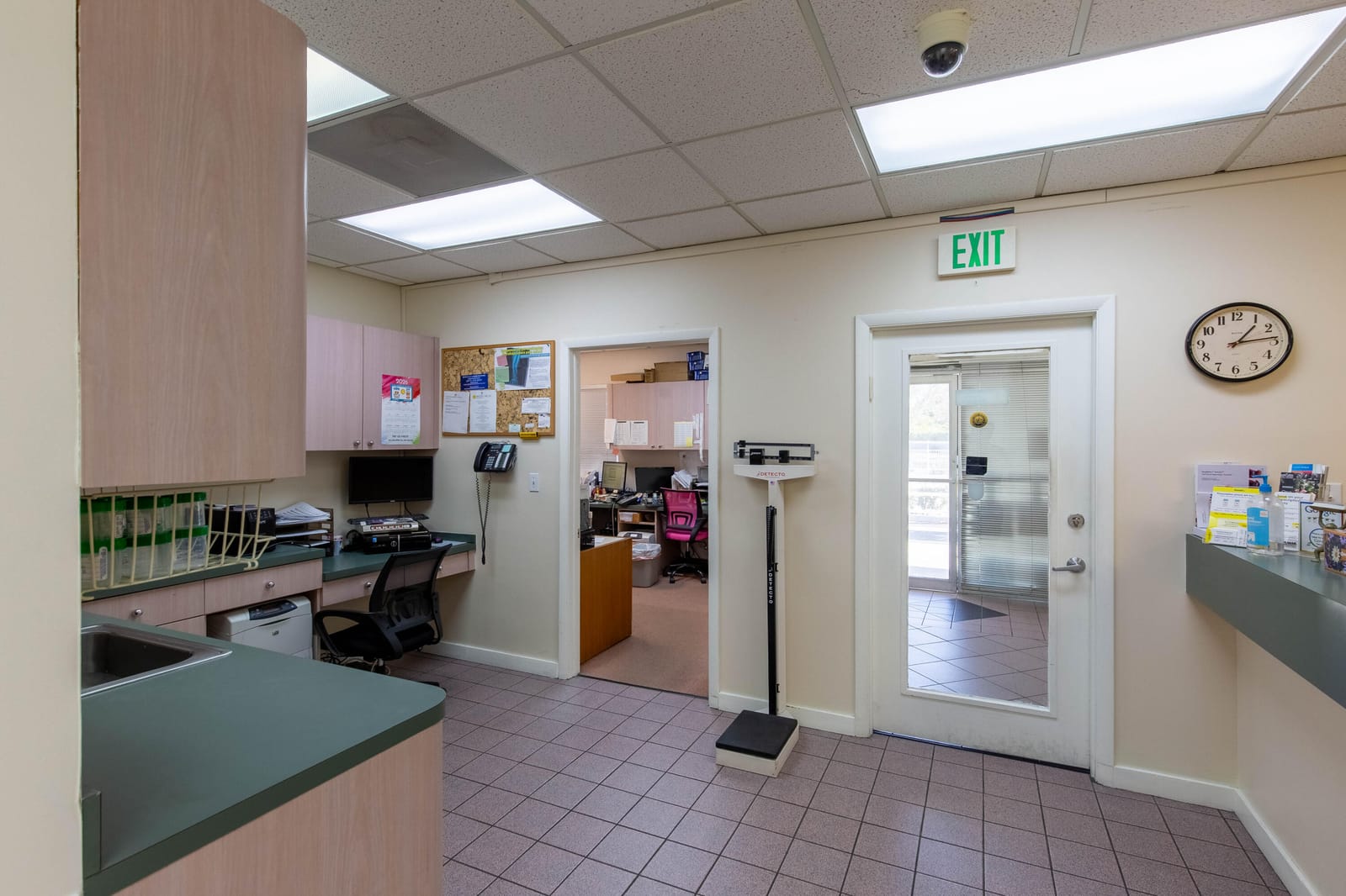 2419 S Seacrest Boulevard, Boynton Beach, FL 33435 photo 12